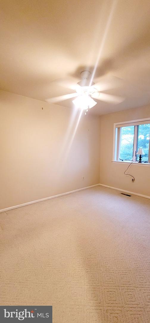 Building Photo - 15 Twin Brooks Dr