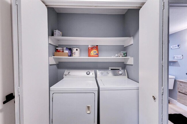 Building Photo - 2018 W Rundberg Ln