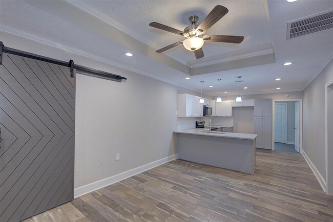 Building Photo - 4220 Delhi St