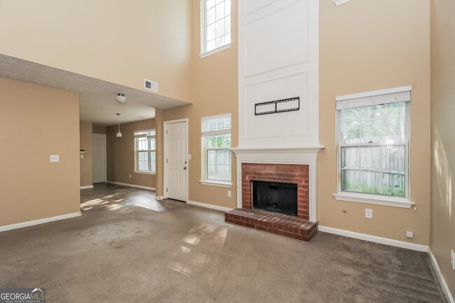 Building Photo - 7175 Springchase Way