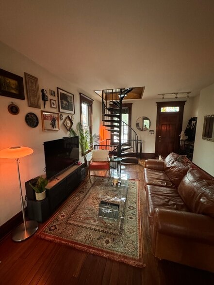 Open area on first floor - 179 E Kossuth St