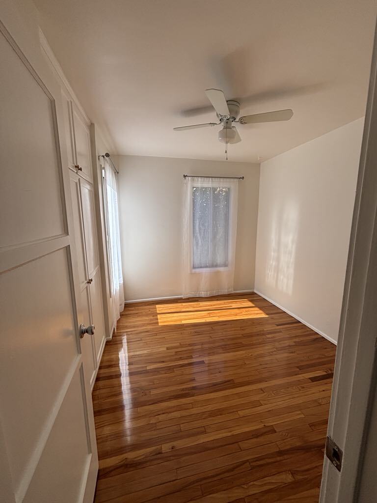 bedroom 2 - 1801 N Glenoaks Blvd