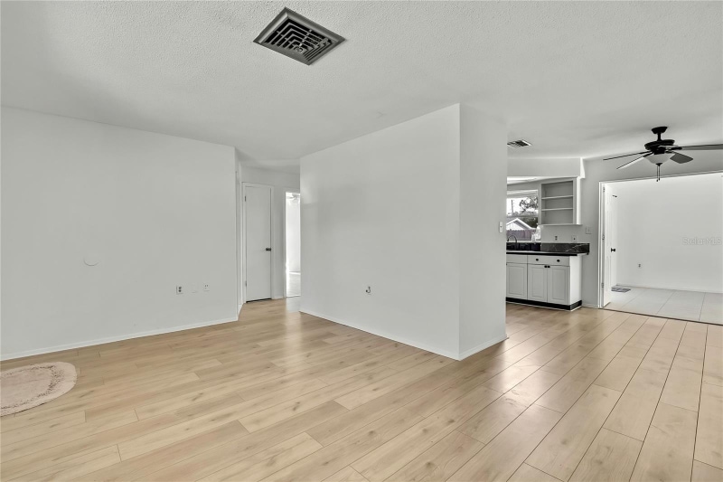 Building Photo - 9608 Richwood Ln