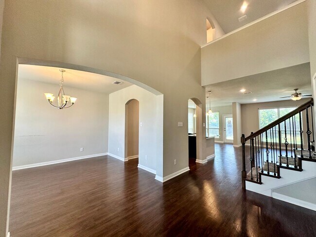 Building Photo - 10612 Langham Dr