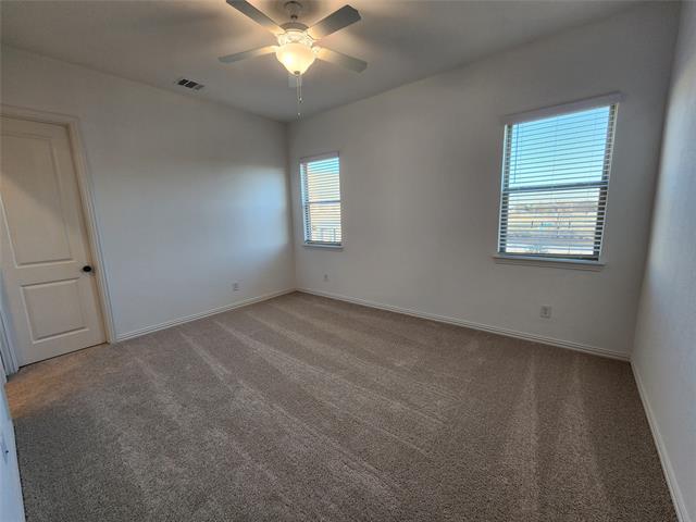 Building Photo - 634 Redwood Wy