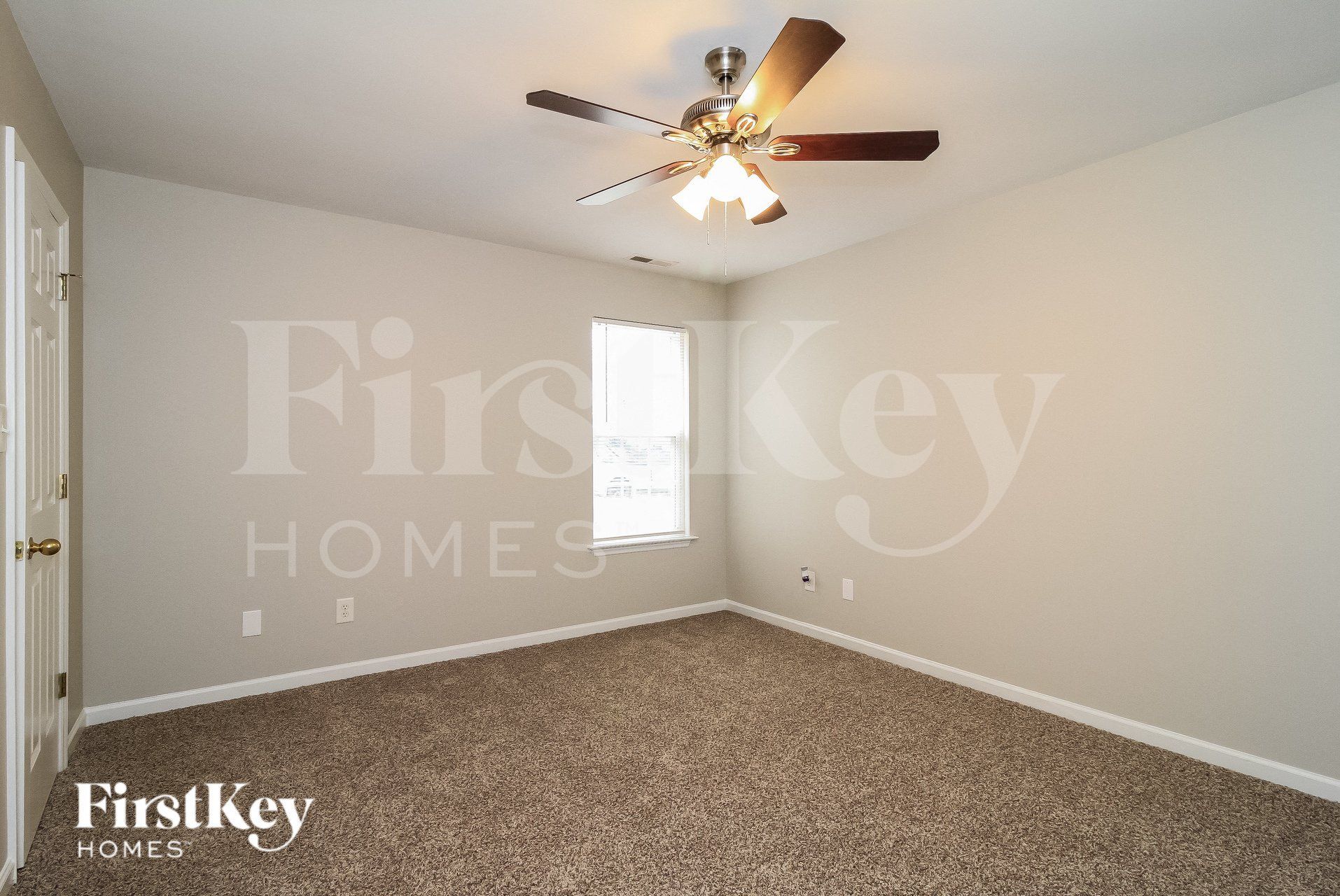 Building Photo - 329 Wright St