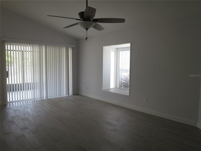 Building Photo - 11500 Vega Ct