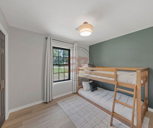 Building Photo - 1190 Greenwood Ln