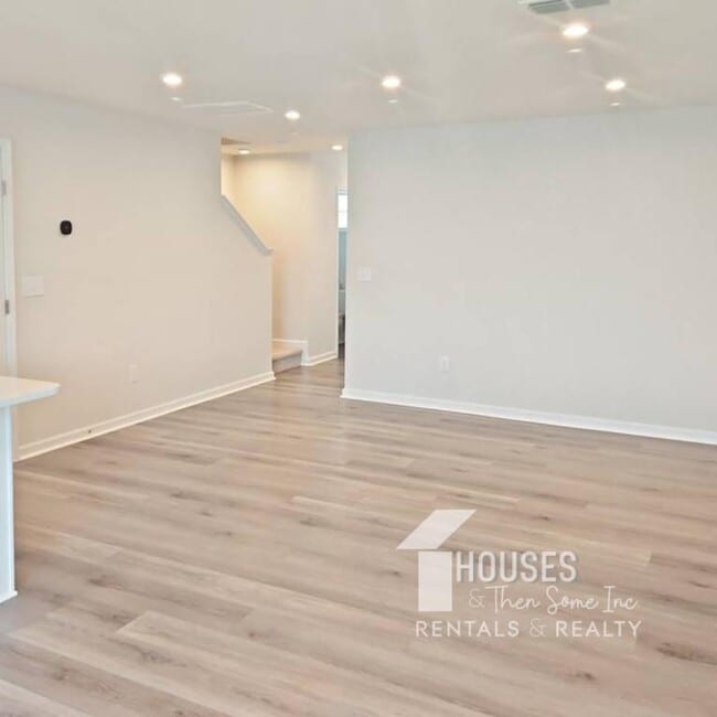 Building Photo - 1512 Purrington Ln