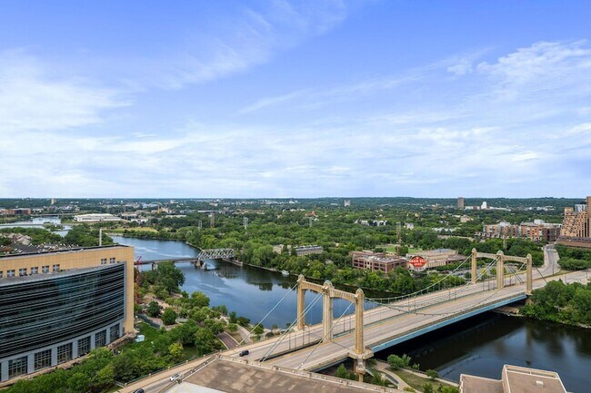 Building Photo - 19 S 1st St