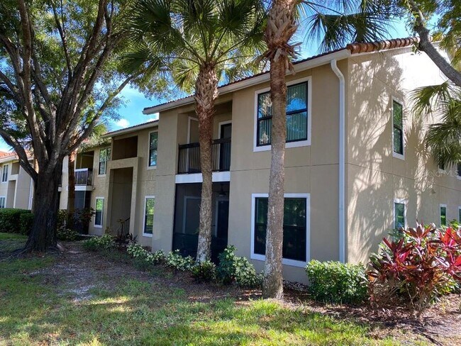 Building Photo - 4041 Crockers Lake Blvd