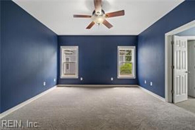 Building Photo - 4 Bed 2.5 Bath Home for Rent!