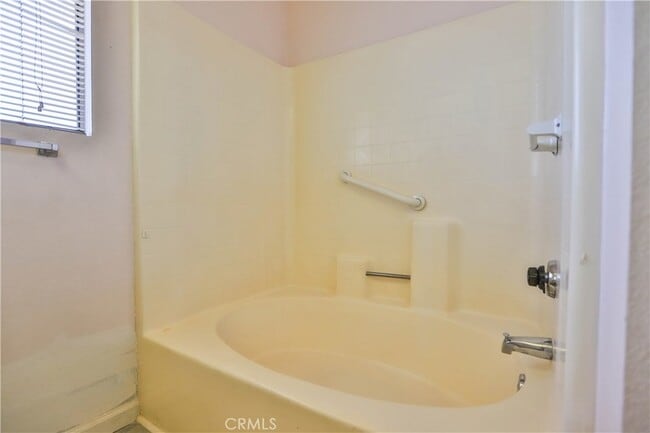 Building Photo - 24307 Carman Ln