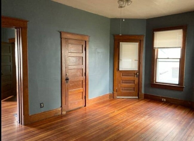 Building Photo - 50 Mcclellan Ave