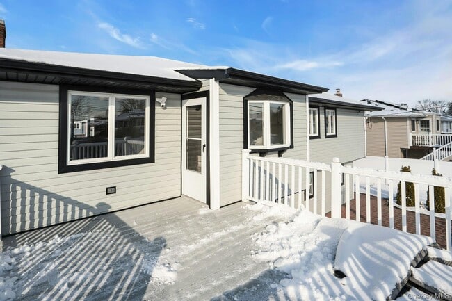 Building Photo - 89 Harvest Ln