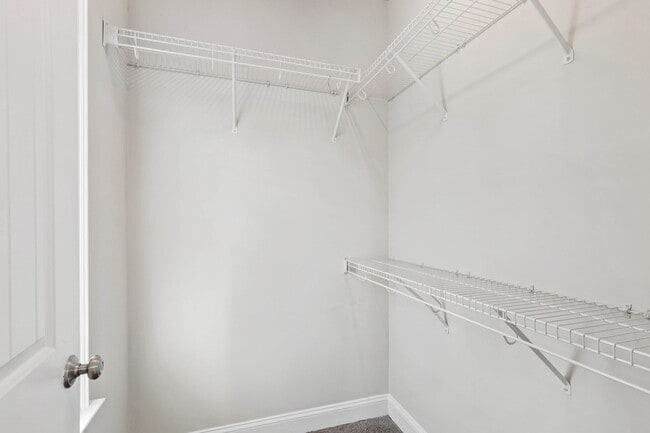 Building Photo - Charming and Move-In Ready 3BR Home | Prim...