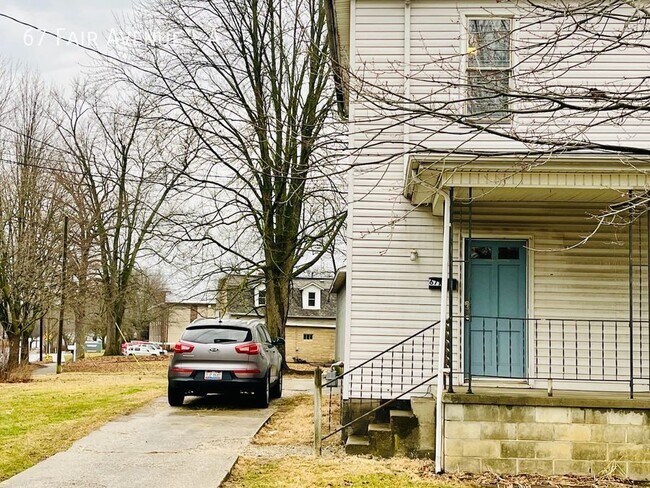 Primary Photo - 67 Fair Ave