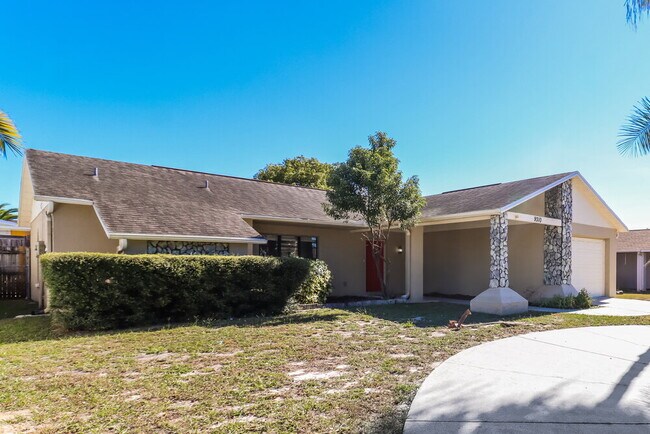 Building Photo - 9310 Tamworth Ln