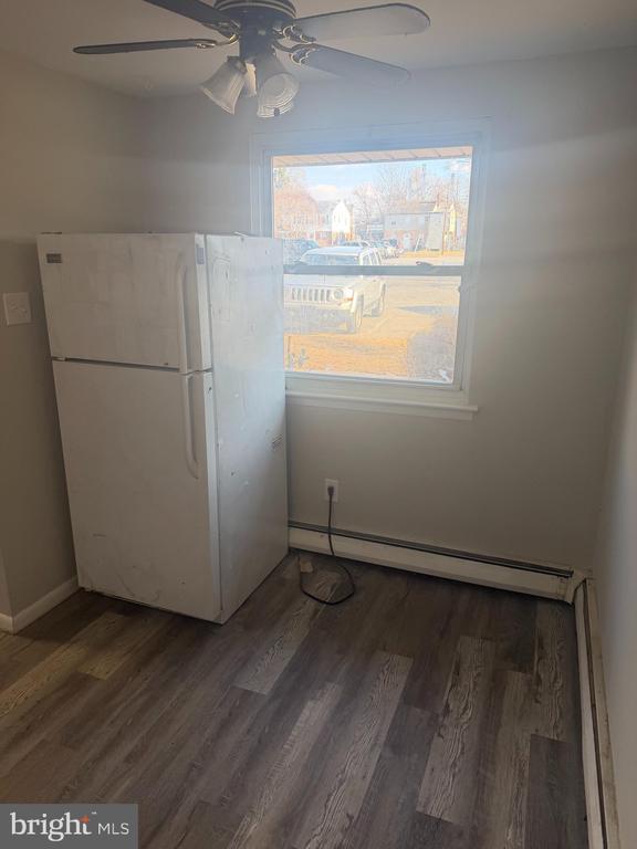 Building Photo - 2638 Parkside Terrace