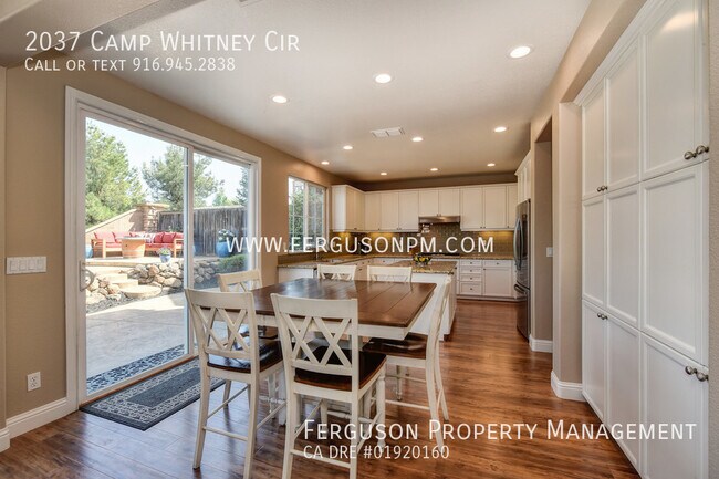 Building Photo - 2037 Camp Whitney Cir
