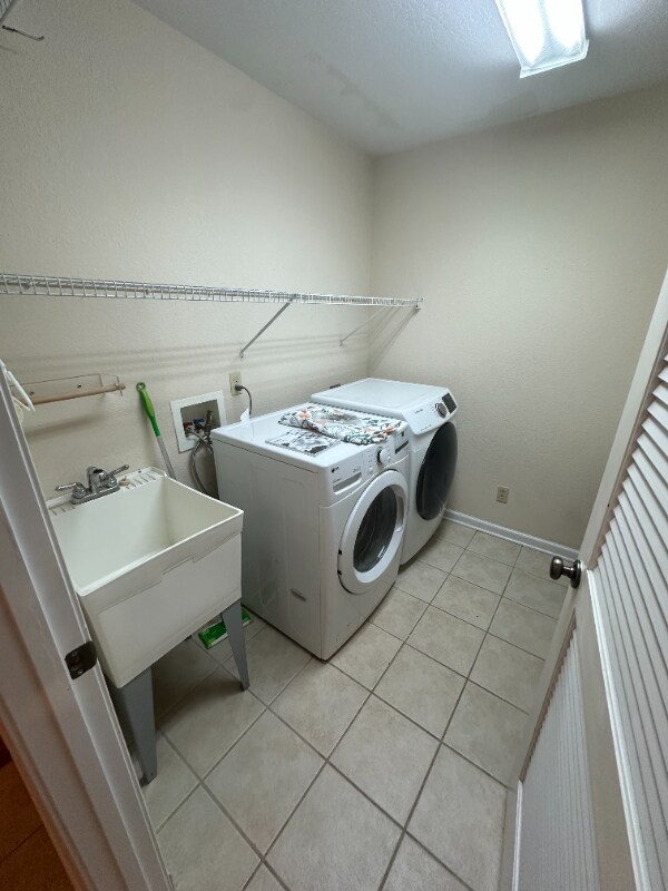 Building Photo - 568 Brookshire Way