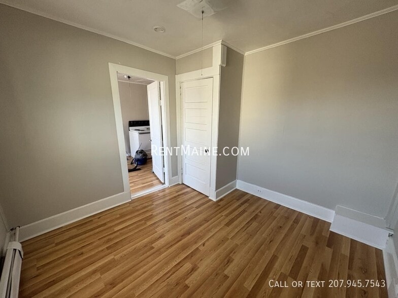 Building Photo - 124 York St