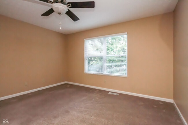 Building Photo - 3338 Montgomery Dr