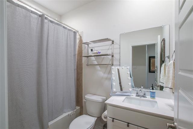 Building Photo - 1540 Princeton Dr