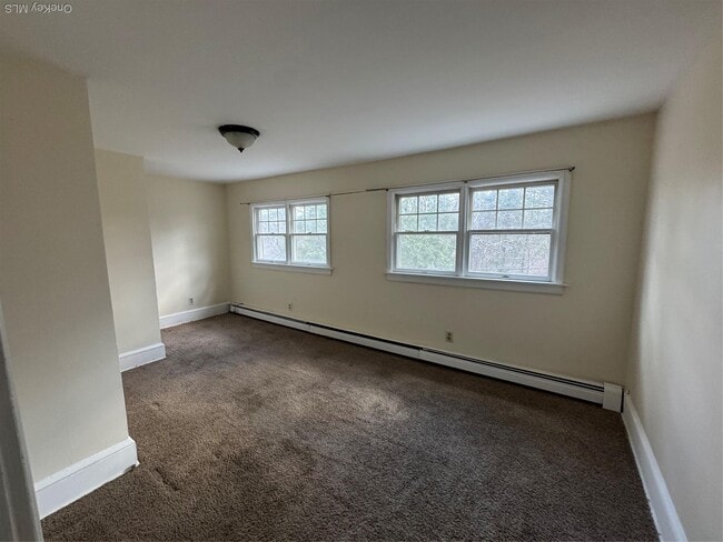 Building Photo - 2119 Maple Ave