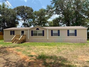 Building Photo - 22944 Shell Shore Dr