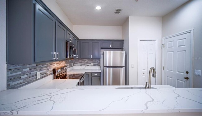 Building Photo - 10033 Moorshire Cir