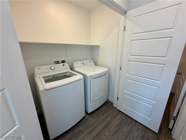 Building Photo - 4234 Vivenda St