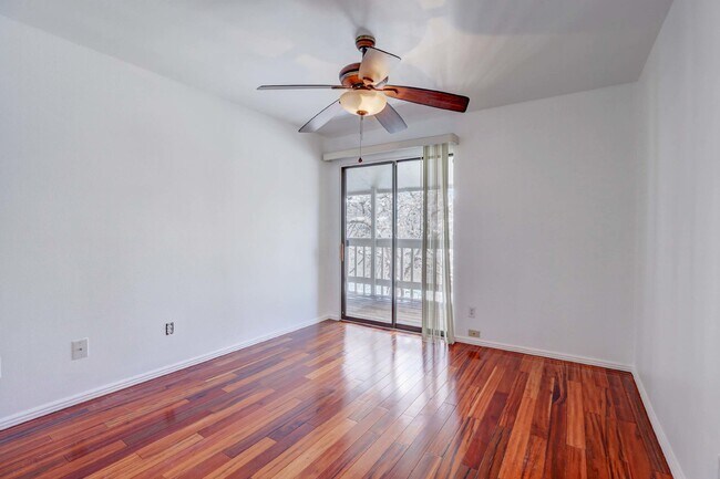 Building Photo - $1,825 - 2 Bed, 2 Bath Condo in Denver wit...