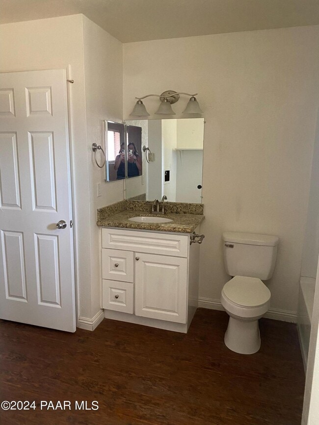 Building Photo - 4500 N Carla Vista Dr