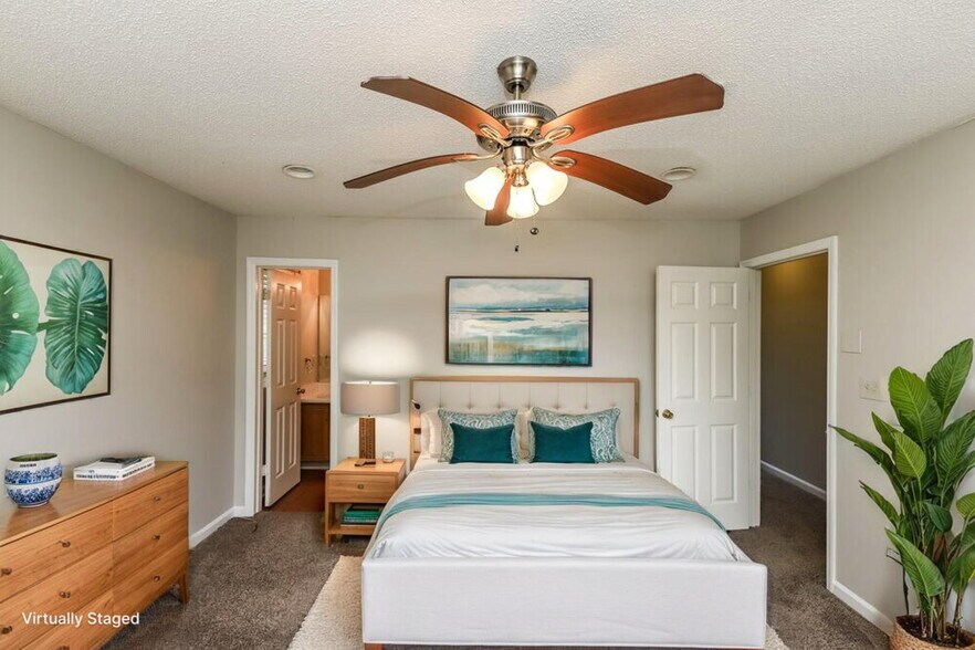 Building Photo - 7285 Hunters Ridge Dr