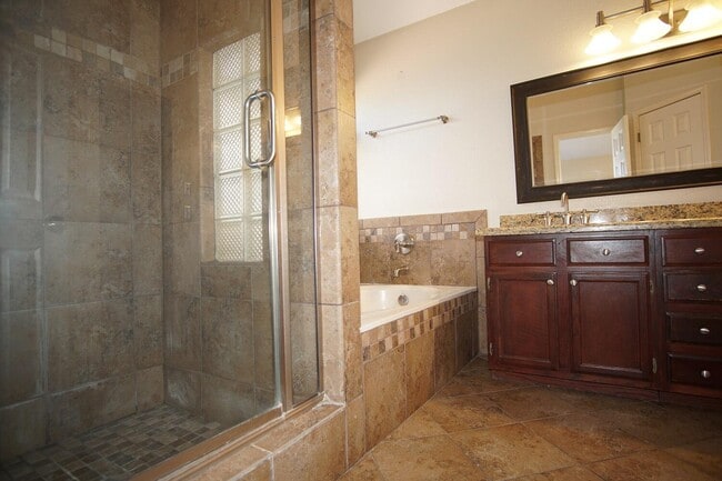 Building Photo - 2045 Pueblo Nuevo Cir