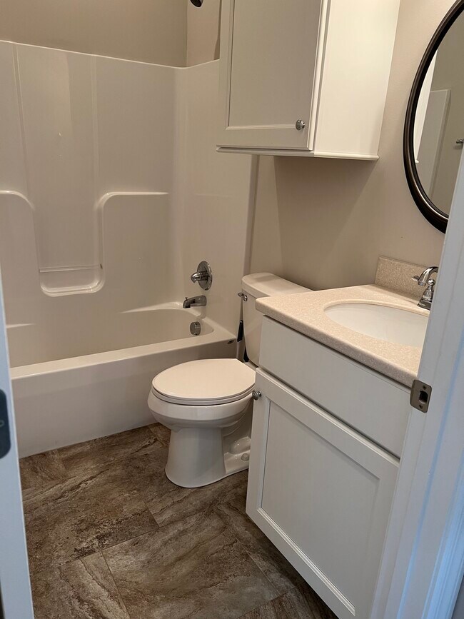 Building Photo - 510 Bowerwood Cir