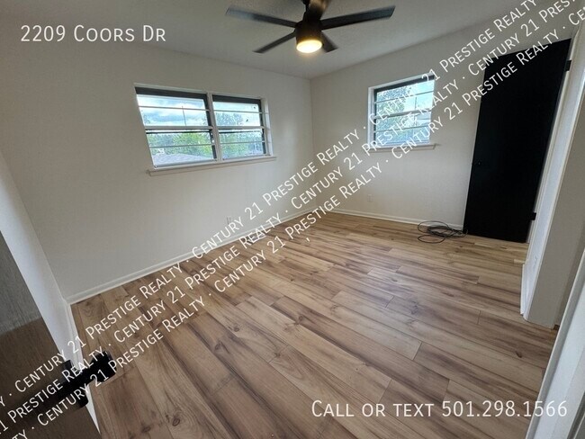 Building Photo - 2209 Coors Dr