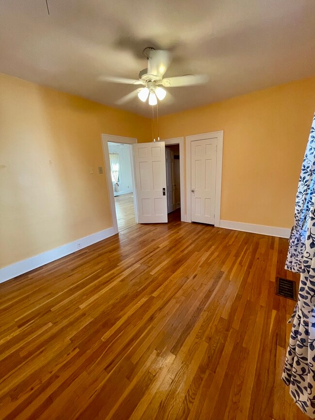 Building Photo - Girard UNM