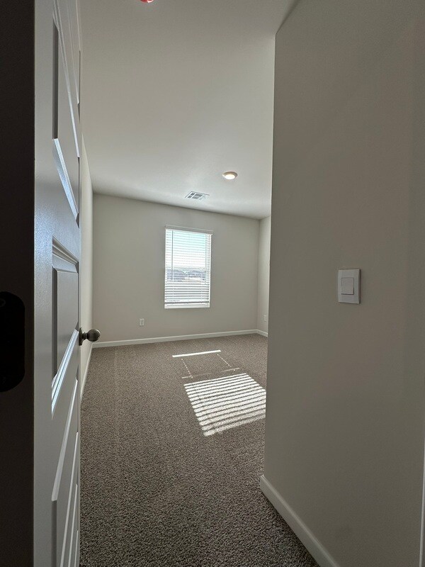 Building Photo - 14209 Little Falls Ln