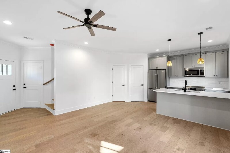 Building Photo - 112 Lepak Ln