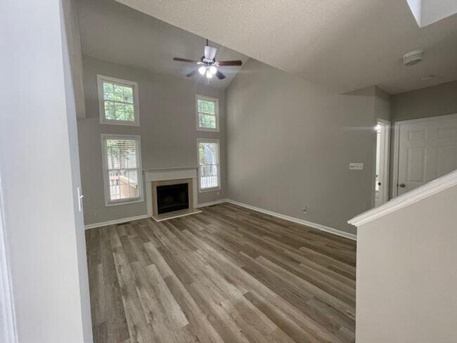 Building Photo - 210 Silk Hope Dr