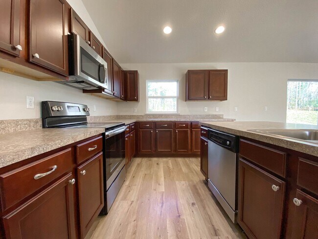 Building Photo - 13377 SW 86th Ave