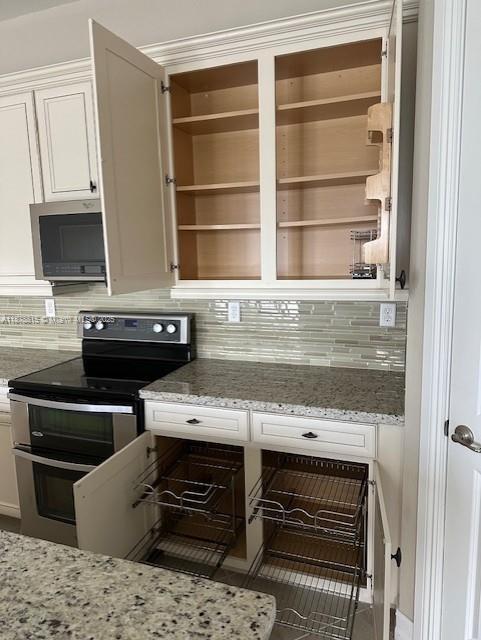 Building Photo - 1415 SW 113th Ave