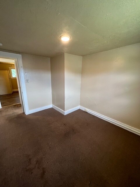 Building Photo - 143 Washington St