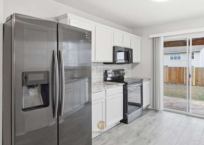 Building Photo - 9219 Dublin Heights