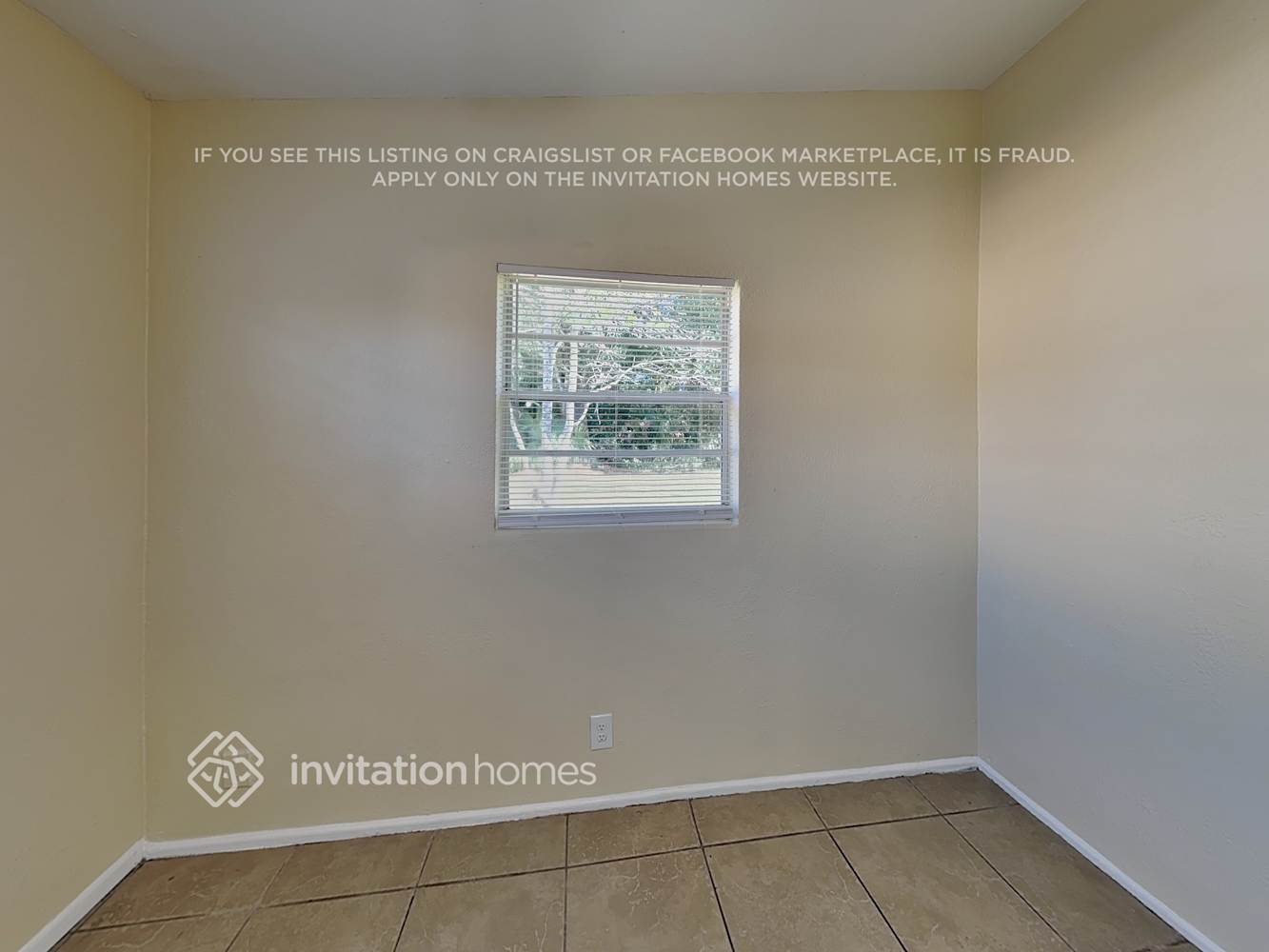 Building Photo - 219 Flamingo Dr