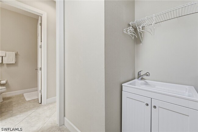 Building Photo - 7932 Princeton Dr