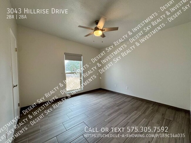 Building Photo - 3043 Hillrise Dr