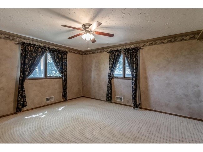 Building Photo - 11197 608th Ave